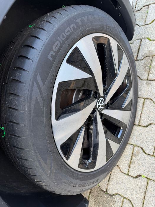 Летни гуми Nokian 235/50/20