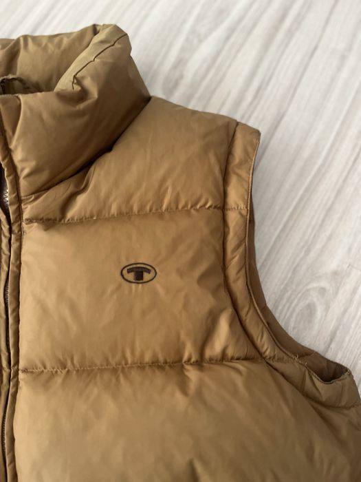 TOM TAILOR-мъжки дебел пухен елек размер М