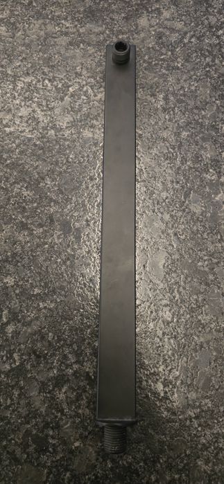 Право душ рамо за стенен монтаж