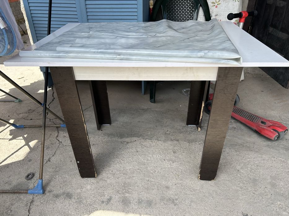 Стол стулясымен оте берекели дастархан енди