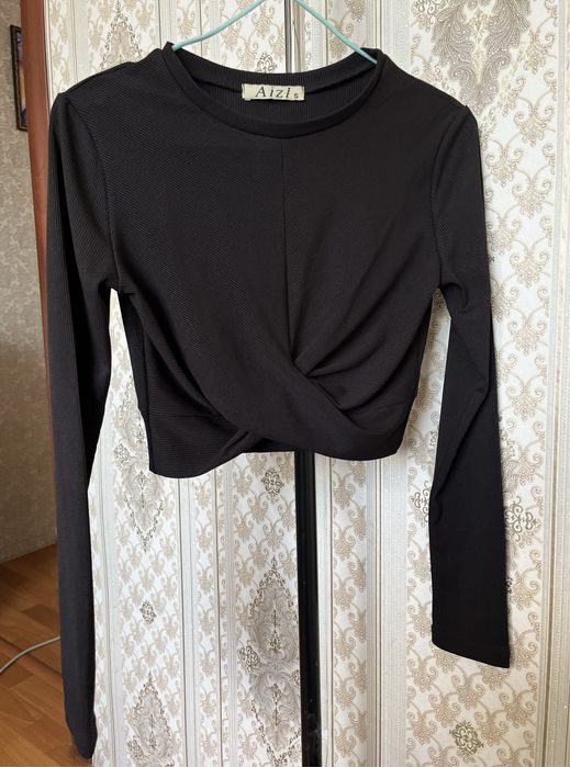 Новая кофточка 42 размер