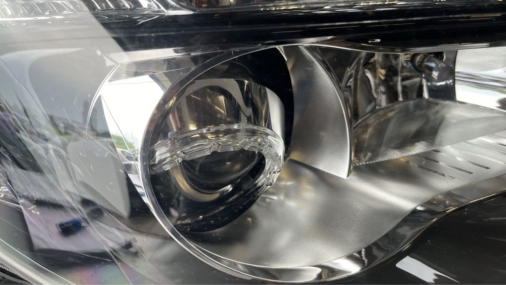 Фар Opel Mokka 2013-