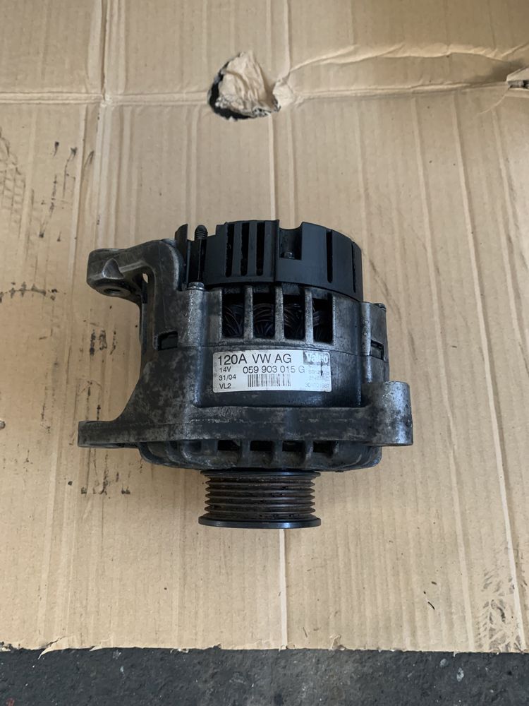 Alternator 2,5 ,059903015G