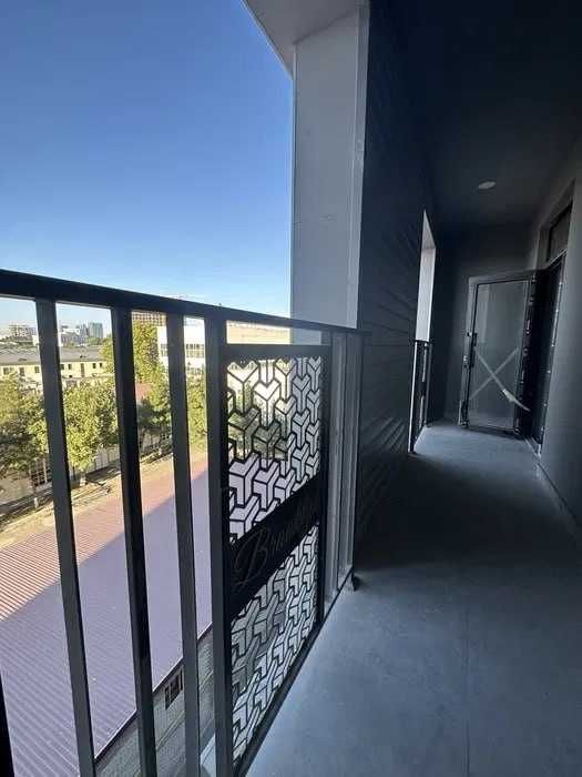 2х комнатная квартира в ЖК Brooklyn 84м2 коробка метро Маским Горький: