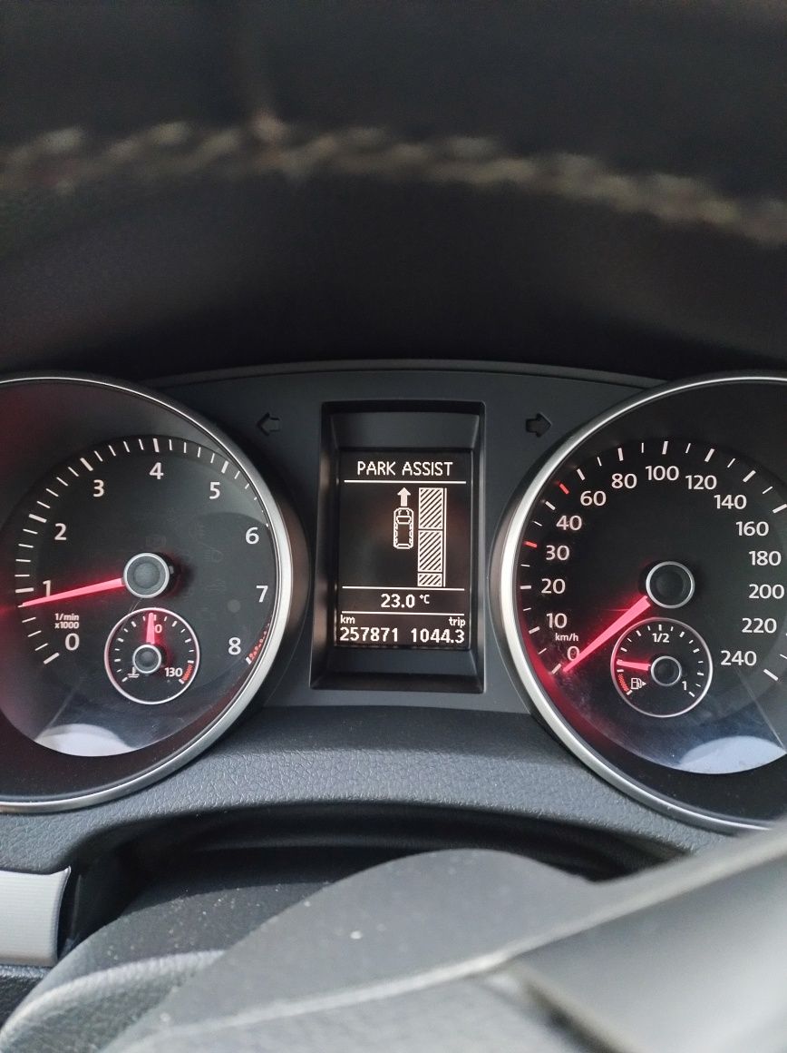 Golf 6, an 2010, motor 1.2 benzina, 104 cai putere