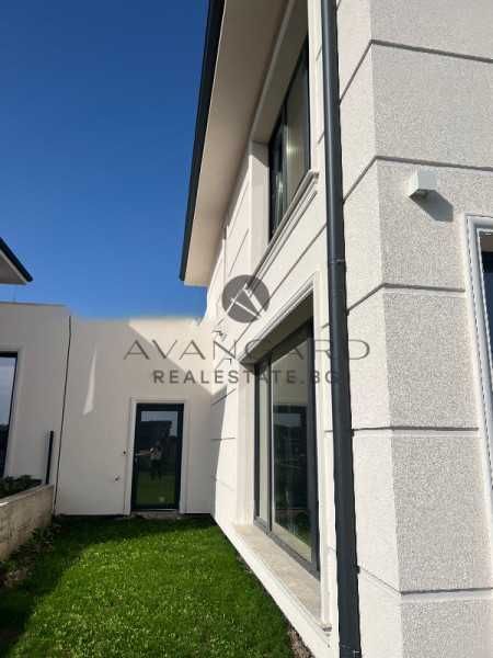 Продава се Къща в с. Белащица, Област Пловдив - 245 кв.м за 1429 €/кв.м - Снимка #6
