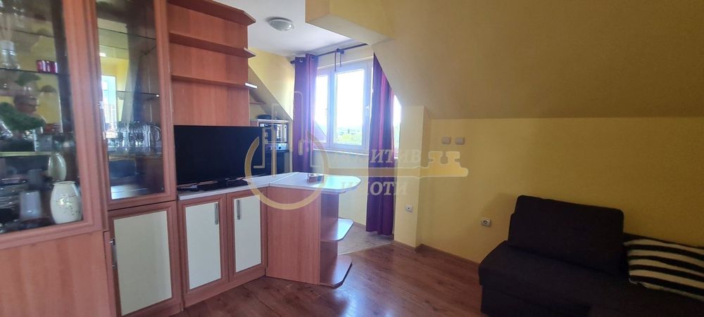 2-стаен в София-Център площ 75 цена 650