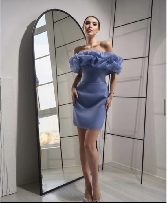 Платье трансформер с открытыми плечами