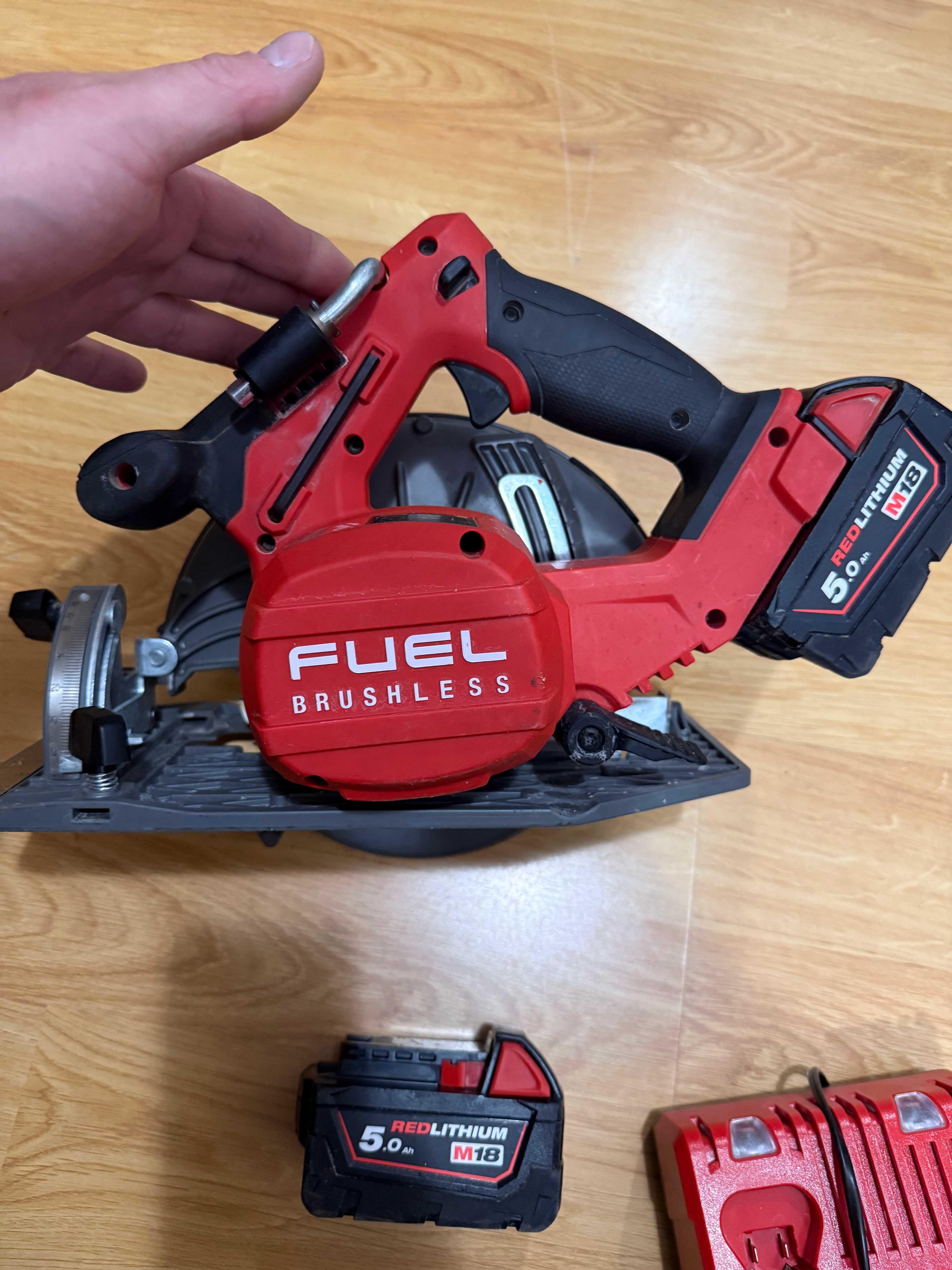 Milwaukee M18 FCS66 Ръчен Циркуляр