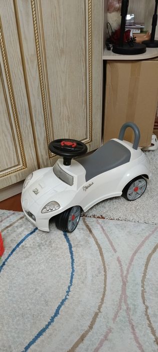 Толокар детская машинка