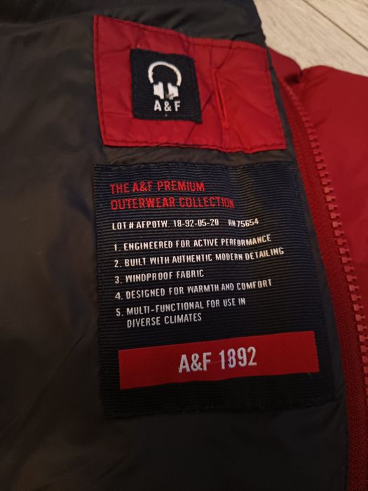 Geaca puf Abercrombie XL