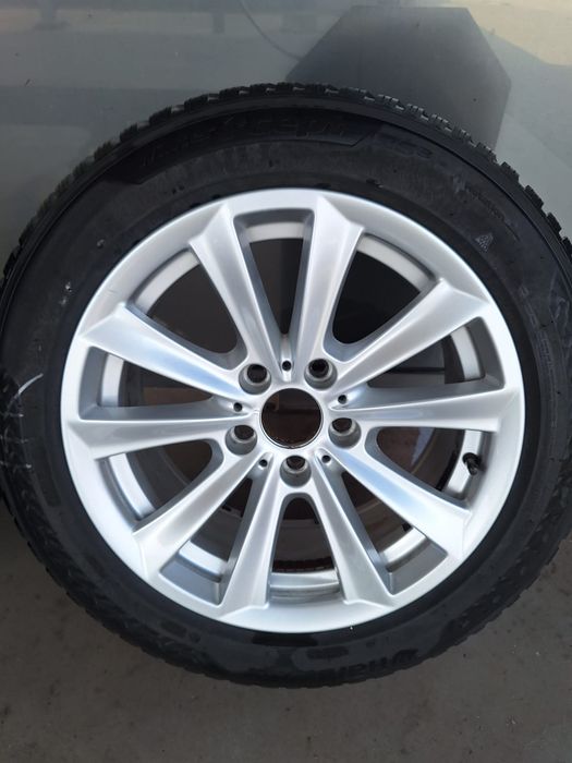 Jante Roti anvelope iarna BMW seria 5 F10 225 55 17 DOT 2023