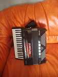 Vând sau schimb Roland fr4x cu garanție