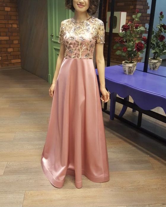 Платье вечернее