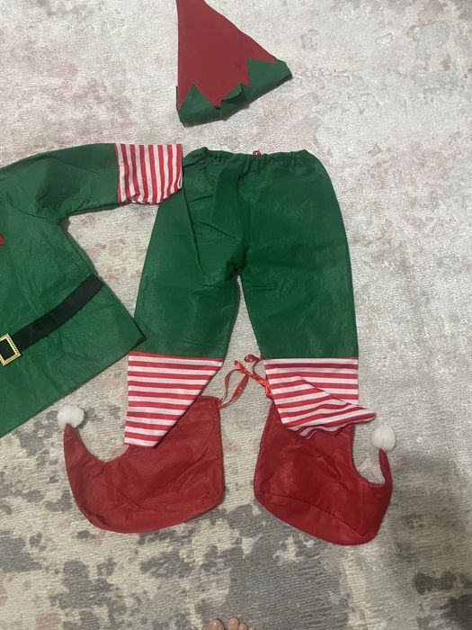 Costum elf marime 4-5 ani