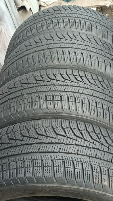 225/50/17 Hankook