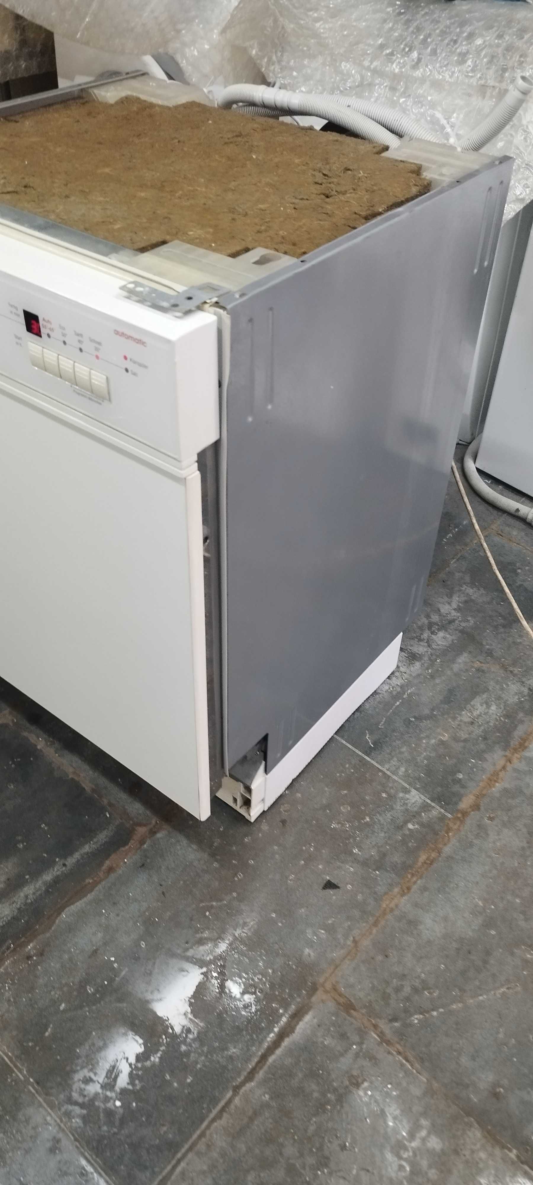 Съдомиялна Bosch 60 sm А+  внос от Германия