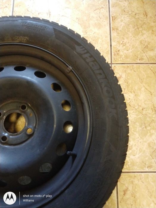 Vand o anvelopa Hankook cu janta ,205/60/16