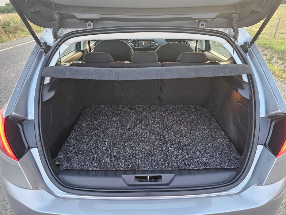 PEUGEOT 308 Style 1.2 2014 cu GPL