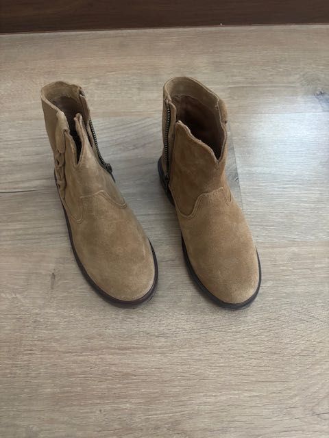 Детские ботинки замшевые