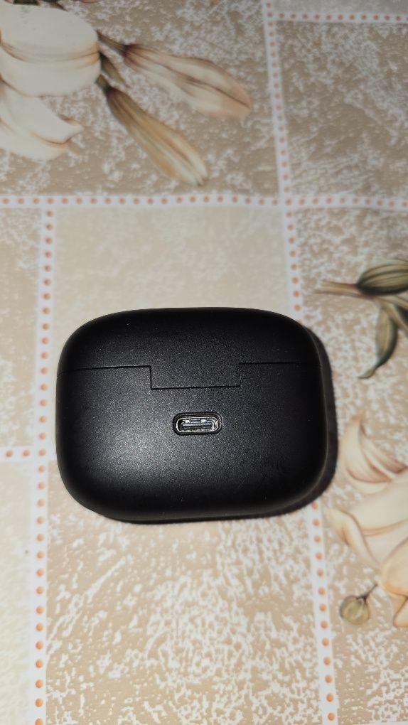 Слушалки JBL TUNE 130NC
