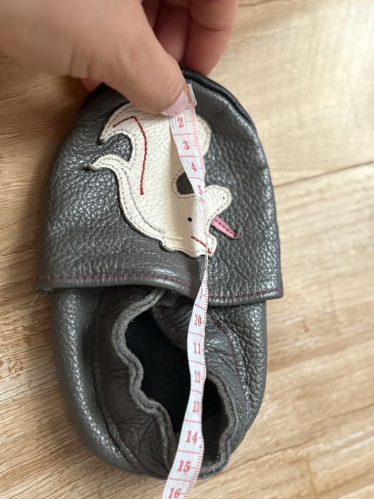Tikki papuci interior gradi marimea 24-25 ( 15-16 cm interiot)