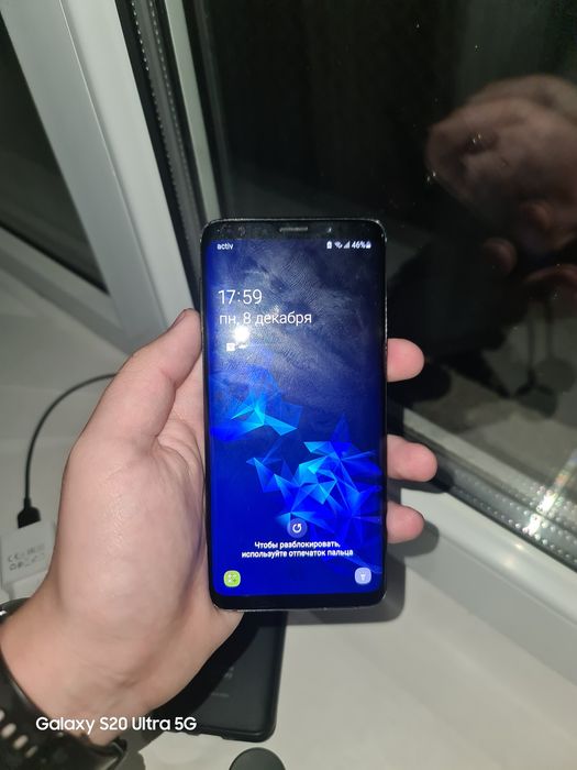 Самсунг galaxy S9
