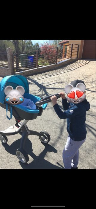 Carucior Stokke V2 landou + parte sport