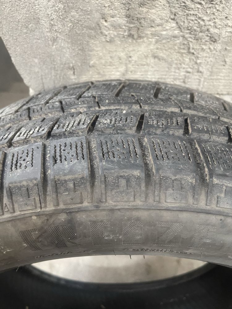 Продаются зимние резины Freeze S1 в отличном состоянии
