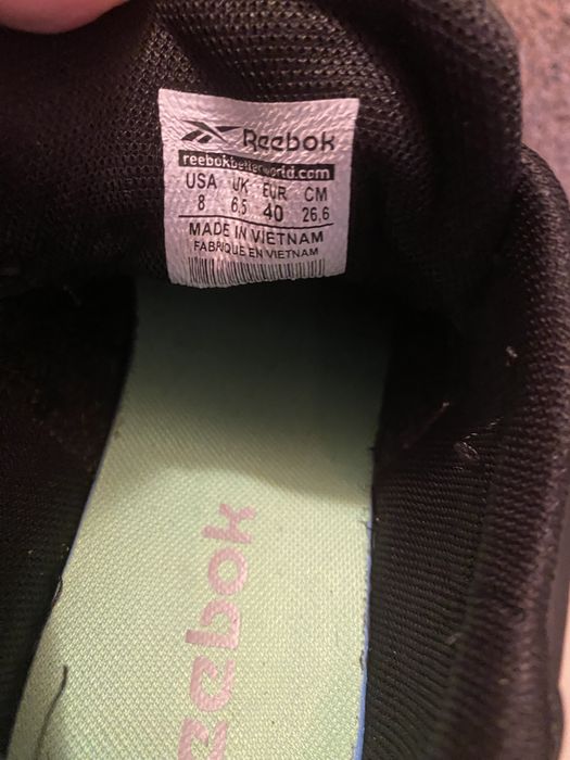 Adidași Reebook clasic