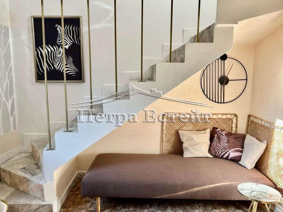 Продава се Двустаен апартамент в Варна, Гръцка махала - 60 кв.м за 2484 €/кв.м - Снимка #9