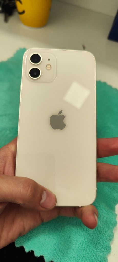 Iphone 12.   Yomkisi 95