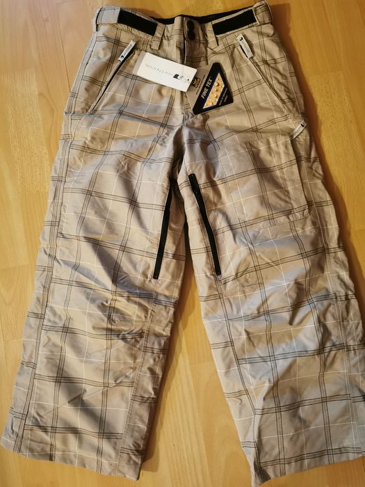 Непромокаем унисекс зимен панталон, ръст 140см.