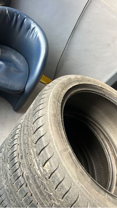 Vand 4 caucucuri good year 245/45r18