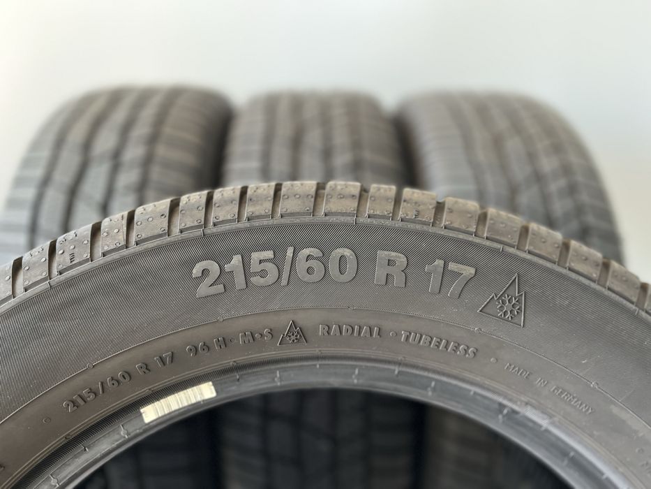 Зимни гуми 215/60/17 Continental