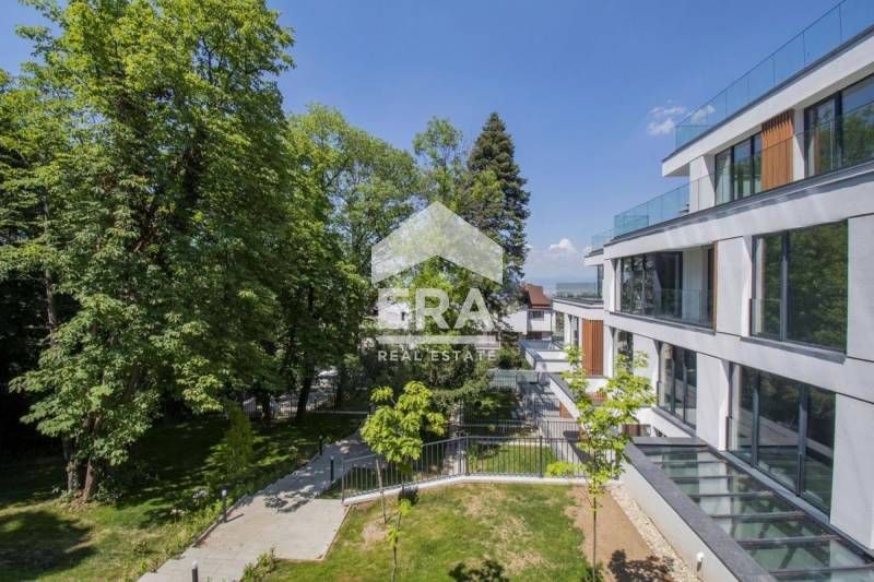 Продава се Тристаен апартамент в София, Бояна - 120 кв.м за 2792 €/кв.м - Снимка #11