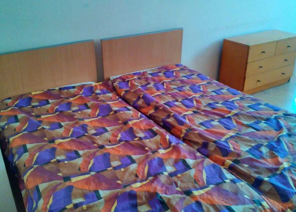 Дава се под наем Четиристаен апартамент в Пловдив, Център - 100 кв.м за 255 € - Снимка #2