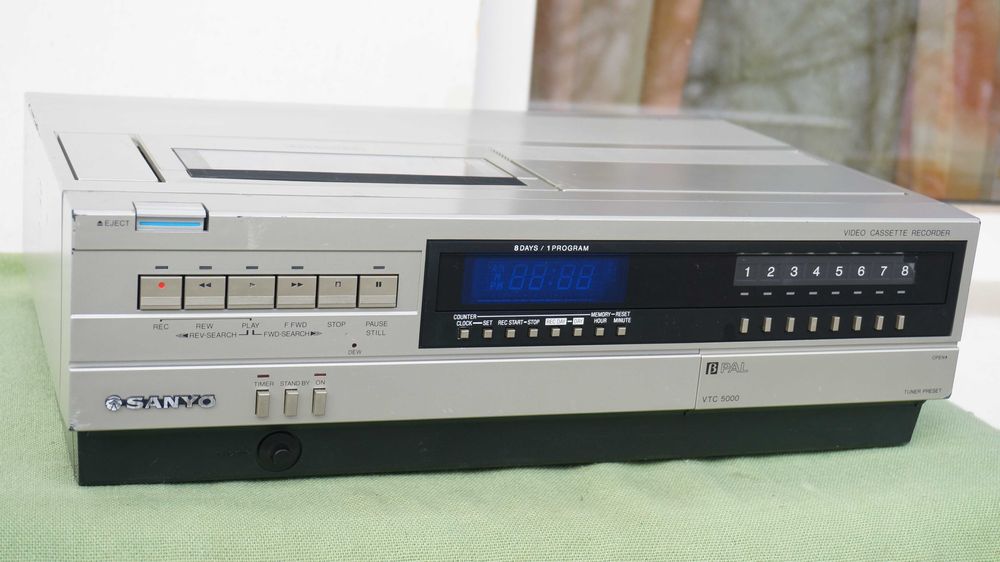 Video recorder Betacord (Betamax)  SANYO VTC-5000