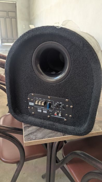 Сабуфера для машины