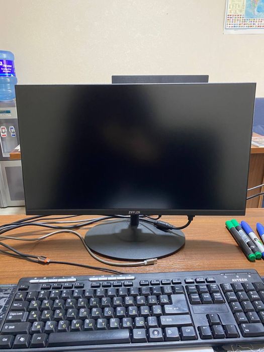 Монитор для компьтера 22