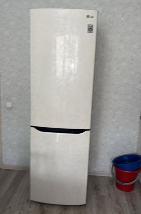 Отдам холодильник бесплатно