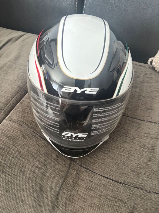 Каска за мотор нова