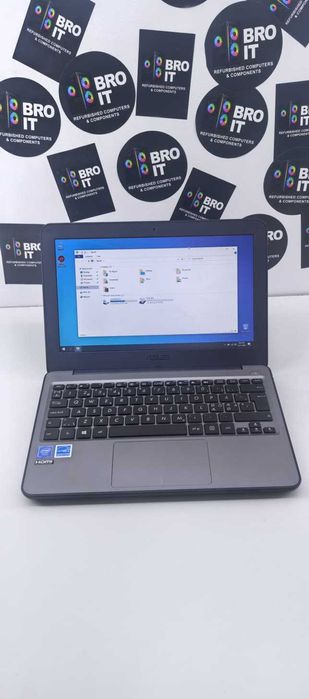 Laptop ASUS bun de office, diagnoza auto, scoala, etc.