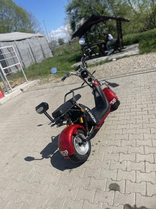 Vand sau schimb scooter electric tip harley