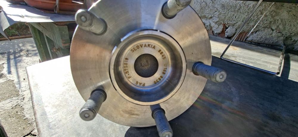 Set rulment roata punte spate Ford Focus 2