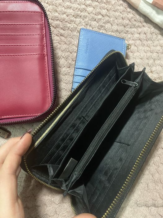 Портмонета и картхолдър