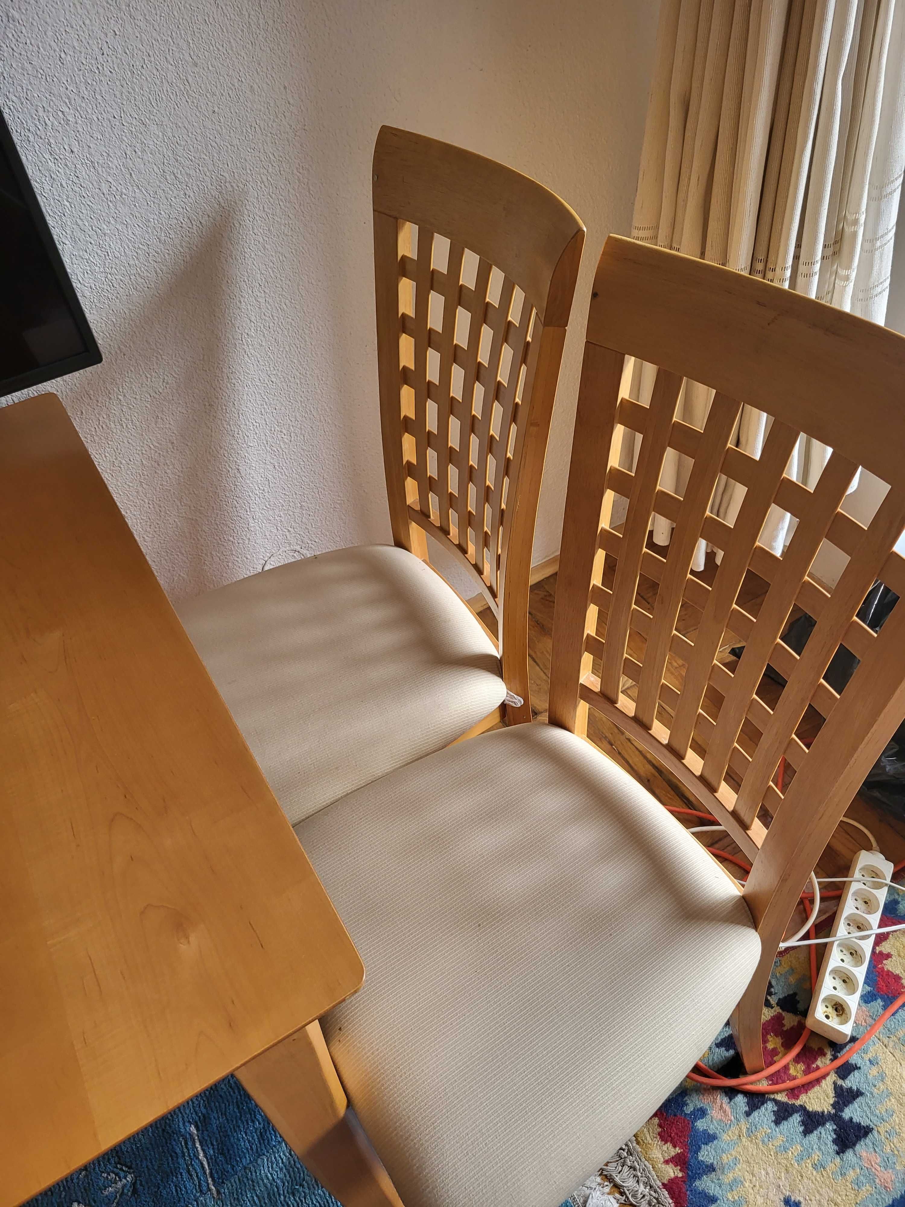 Masa de sufragerie cu scaune