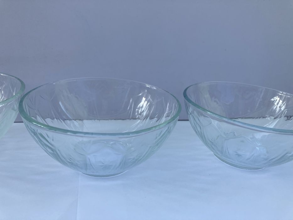 Set 6 boluri / vase de sticla transparente