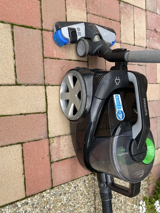 Aspirator PHILIPS Ciclon 5 PowerPro