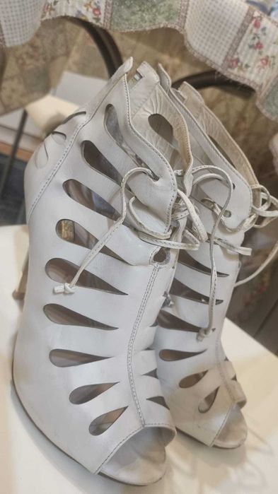 Guess bine intretinut